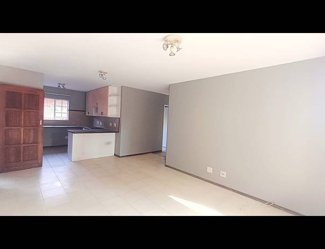 3 BEDROOM APARTMENT FOR SALE IN DIE HOEWES